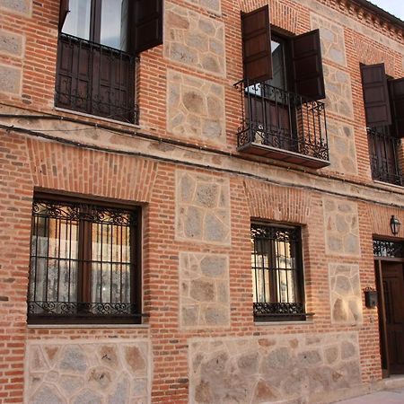 Casa Rural Puerta De Castilla Velayos Екстериор снимка